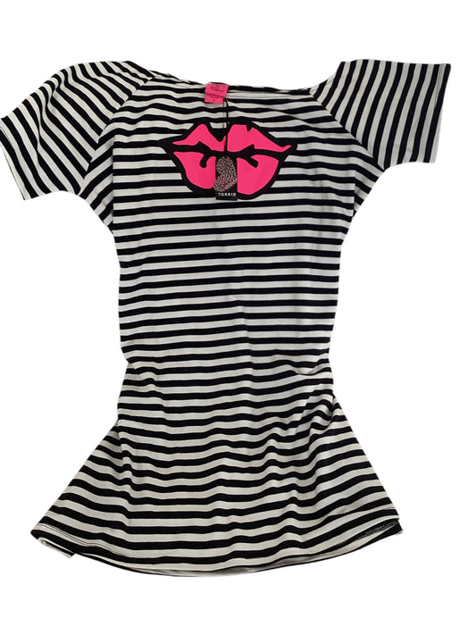Women’s Betsey Johnson for Torrid Dress Size 2X – Hot Pink Lips & Black Stripes Statement Piece