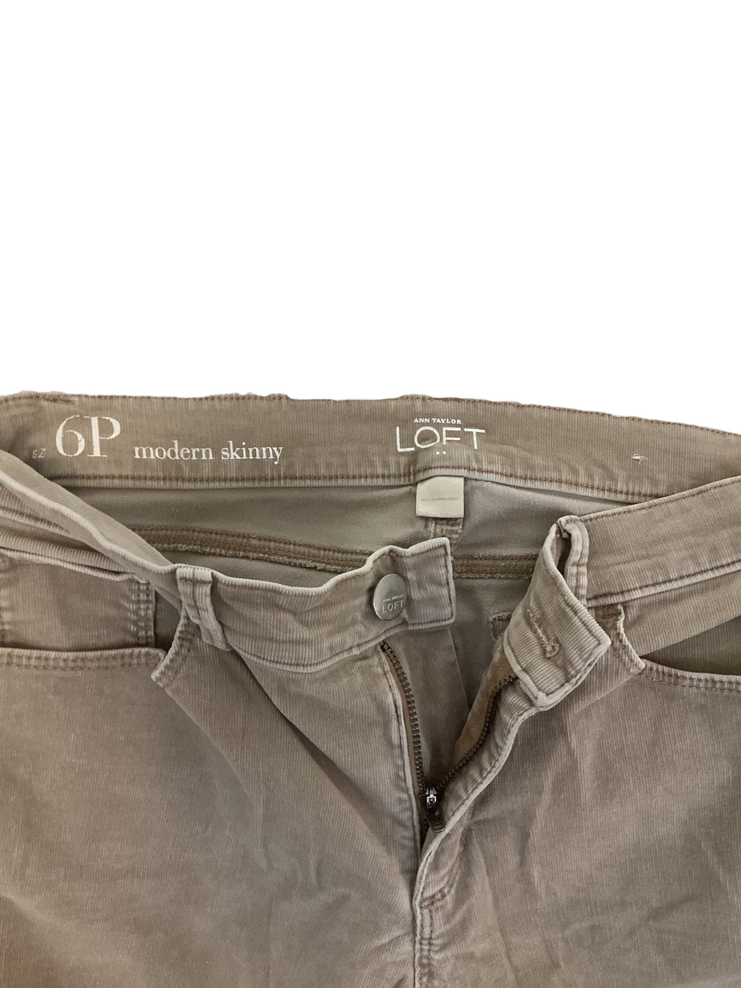 Women’s Loft Pants Modern Straight Lightweight Size 6P Modern Skinny