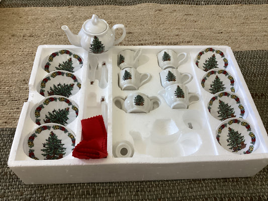 Baum Bros. Christmas Themed Mini Tea Set