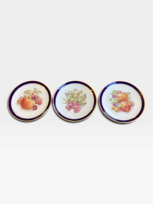 Vintage Bavaria Echt Blue Golden Crown Fruit Plates – Set of 3 | 7.5” Peaches Apple Grapes